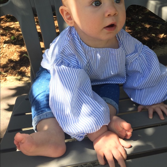 Something Navy Puff Sleeve Blouse - Picture 3 of 8